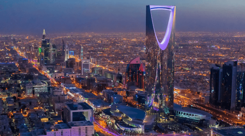 السعودية.. غرامة 50 ألف ريال والسجن 6 أشهر بانتظار هذه الفئة