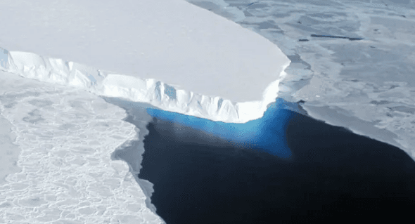 خبير يحذر العالم من كارثة “نهر يوم القيامة”