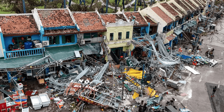 فيتنام.. عشرات القتلى في إعصار “ياغي” وانهيار جسر 