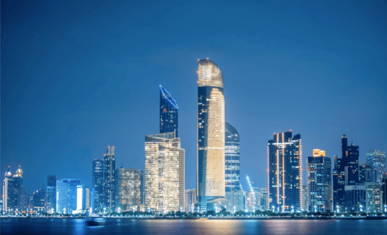 بعد قرار “سلطة بورتسودان”.. ماذا قالت الإمارات للسودانيين؟