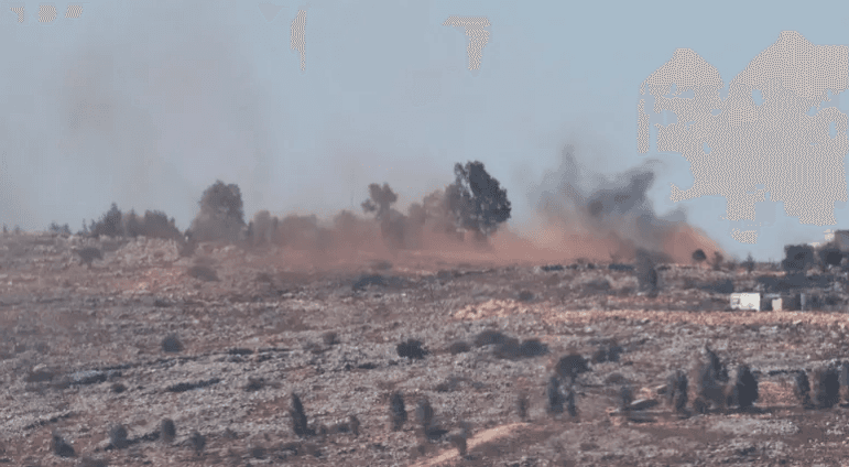 إسرائيل.. تعليمات إخلاء لـ14 بلدة جنوب لبنان  