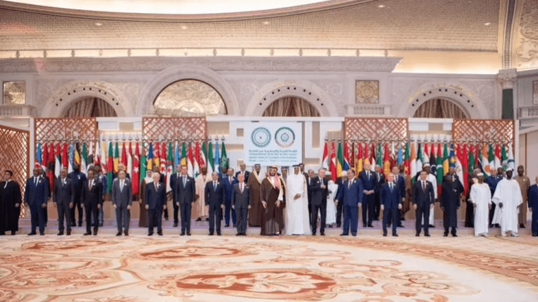 ما الرسائل التي وجهتها قمة الرياض إلى إسرائيل؟