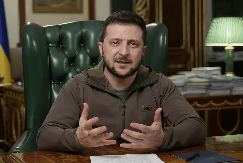 رد “لاذع” من زيلينسكي على تصريح بوتين بشأن الصاروخ الجديد