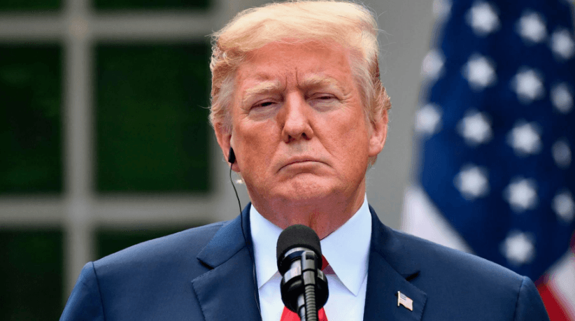 ترامب والرئيس التنفيذي لسوفت بنك يعلنان استثمار 100 مليار دولار في أميركا