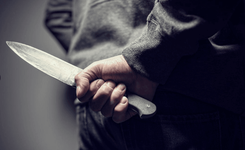 زوج مصري يقتل زوجته وجاره ويسلم نفسه.. ماذا قال؟