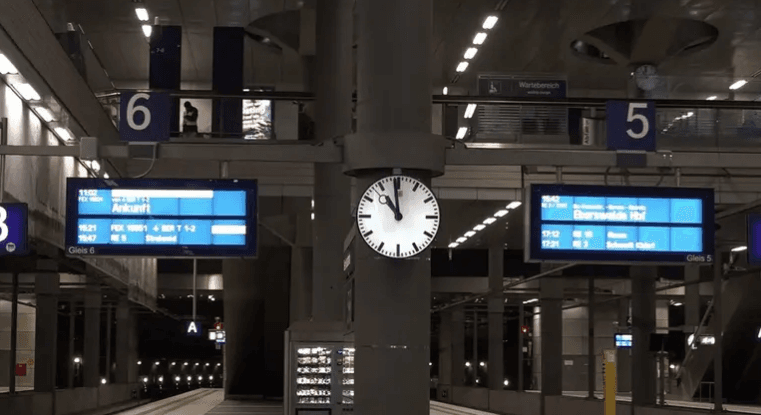 ألمانيا.. تحذير من أزمة في قطاع النقل بسبب عودة السوريين