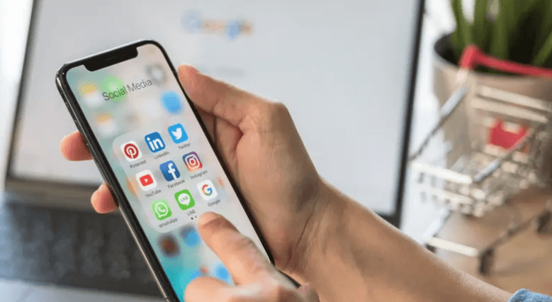 ما هي قائمة الألعاب والتطبيقات الأكثر شعبية على “App Store”؟