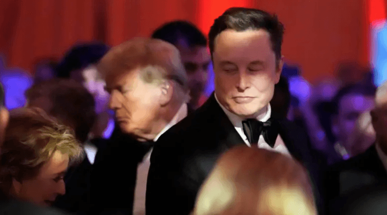 ما أبرز المواجهات التقنية المرتقبة لعام 2025؟