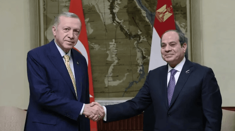 السيسي يستقبل أردوغان .. وهذا ما بحثاه