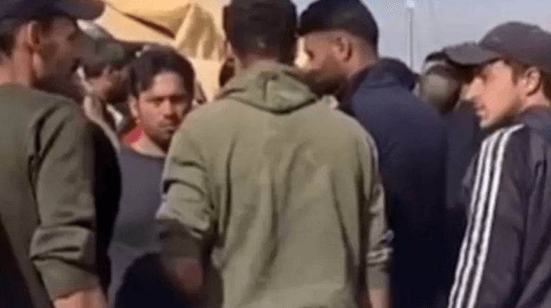 أحمد الشرع والعراق.. ما تفاصيل اتفاق إعادة 1900 جندي سوري إلى دمشق؟