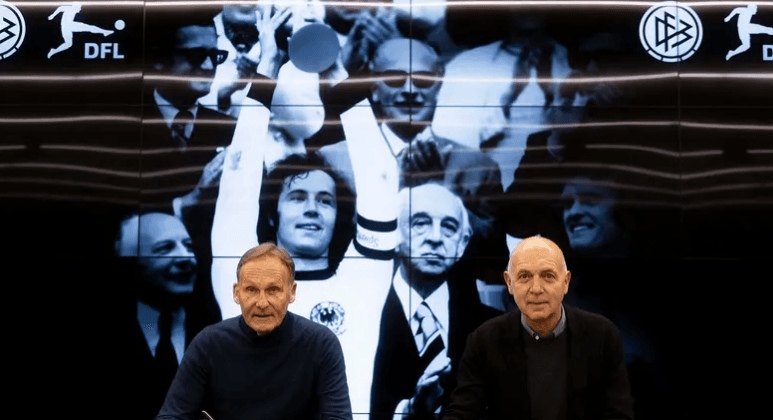 ما سبب إطلاق اسم الأسطورة بكنباور على الكأس السوبر الألمانية؟