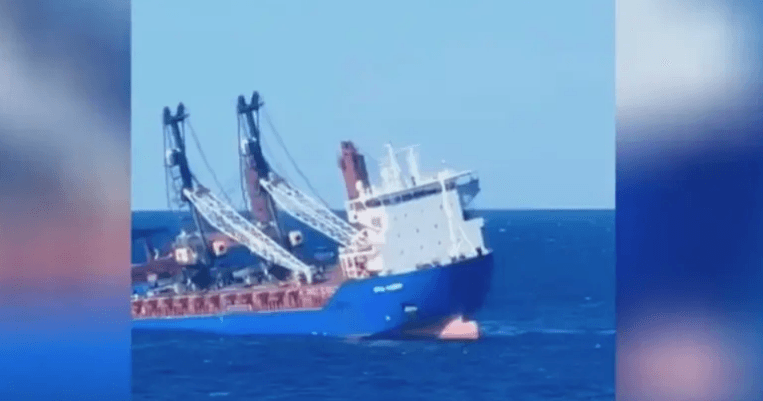 جديد سفينة روسية غرقت بالمتوسط.. مالكها يكشف الحقيقة