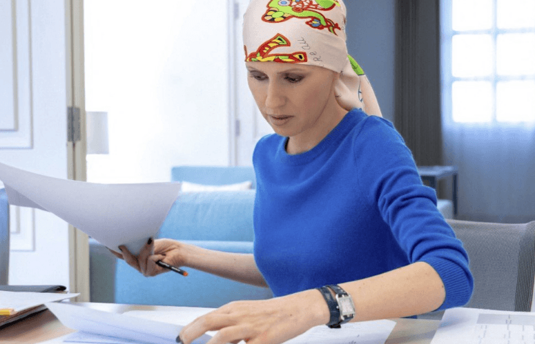 أسماء الأسد على حافة الموت