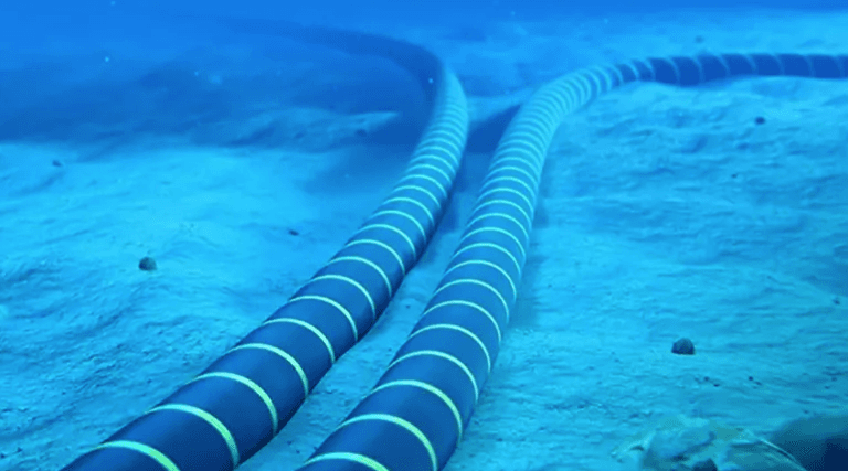 برلين تتحدث عن “إشارة إنذار” في تعطل كابل بحري في بحر البلطيق