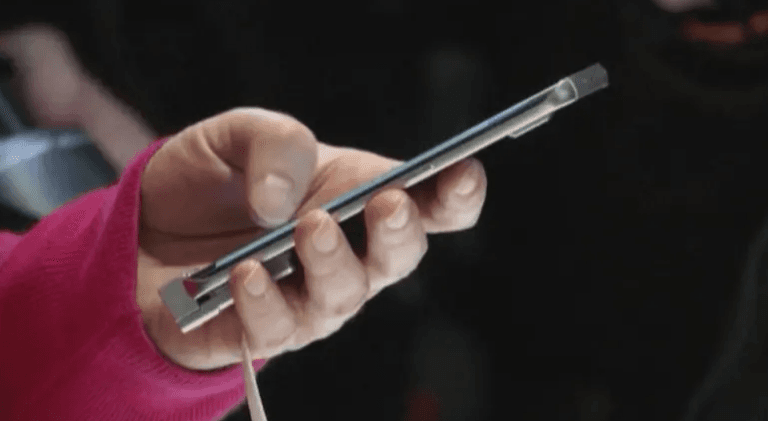 هذه ردود المصريين على تطبيق “تليفوني”!