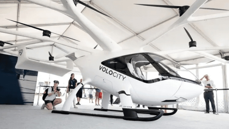 جمعت مئات الملايين من الدولارات.. إفلاس شركة التاكسي الطائر