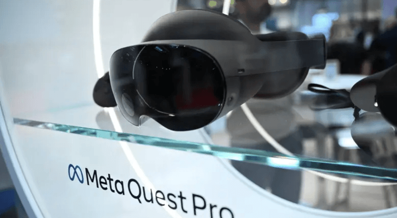 نظارة الواقع الافتراضي تكشف الكذب.. البنت تركته بعد 5 دقائق!