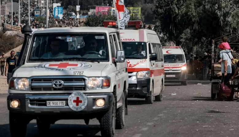 بدء التبادل بين حماس وإسرائيل.. هذه تفاصيل أسرى المرحلة الأولى