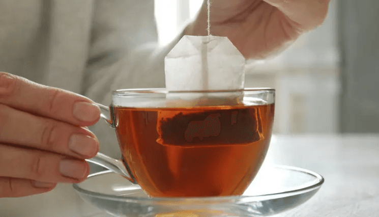 تحذير خاص للمصريين بشأن تناول الشاي