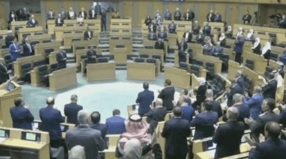 في أول جلسة له بعد ضبط “خلية التخريب”.. ماذا قال البرلمان الأردني؟
