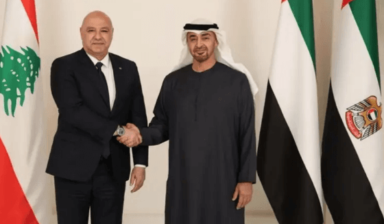 محمد بن زايد يستقبل الرئيس اللبناني.. ماذا بحثا؟