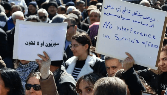 قتلى بالسويداء.. وزعيم درزي يصل دمشق ويلتقي الشرع