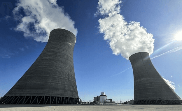 لماذا إسرائيل تبحث بناء محطة نووية لتوليد الكهرباء؟