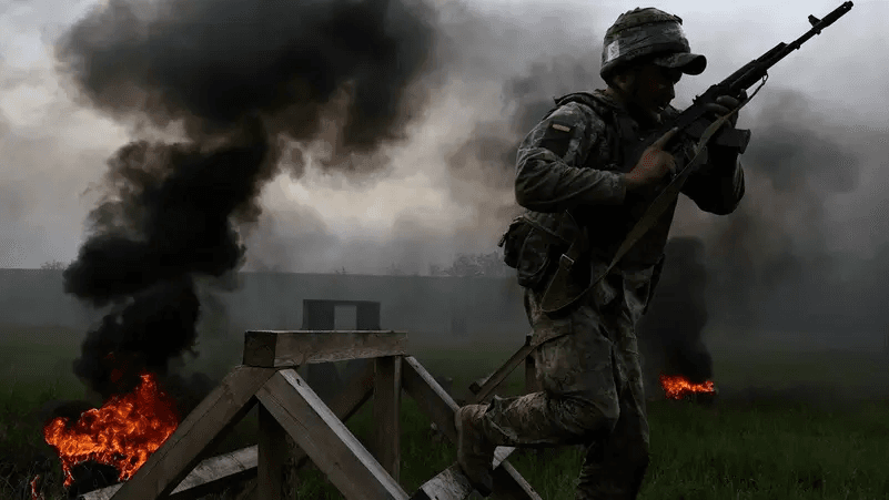 هجوم روسي بالطائرات المسيّرة يشعل خاركيف.. وأوكرانيا تفتح باب التفاوض في إسطنبول