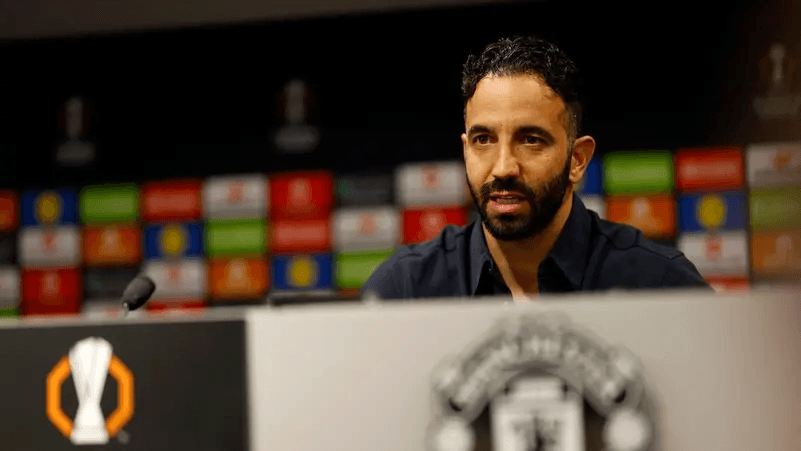 أموريم يعلًق على مستقبله مع مانشستر يونايتد