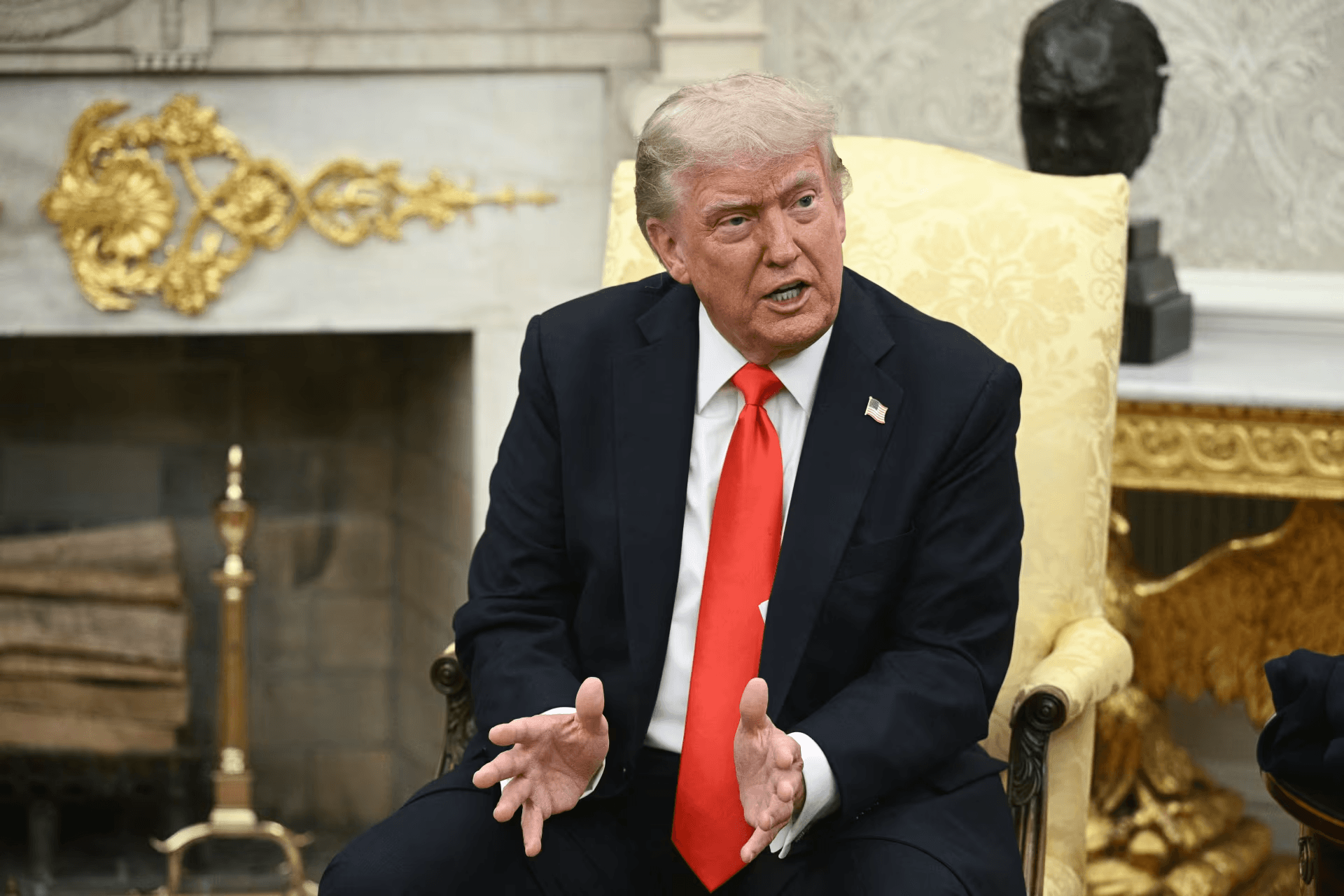 ترامب يبني أميركا التي يرفضها معظم الأمريكيين