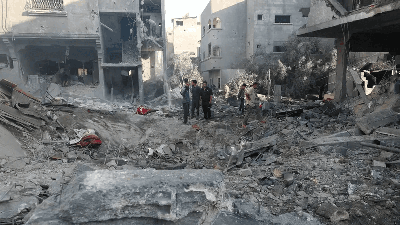 أوامر إخلاء.. إسرائيل تُمهّد لهجوم كبير شمال غزة