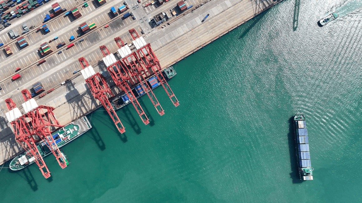 122 و232 و301 و338: أرقام سرية تُحيي حرب التعريفات الجمركية لترامب!