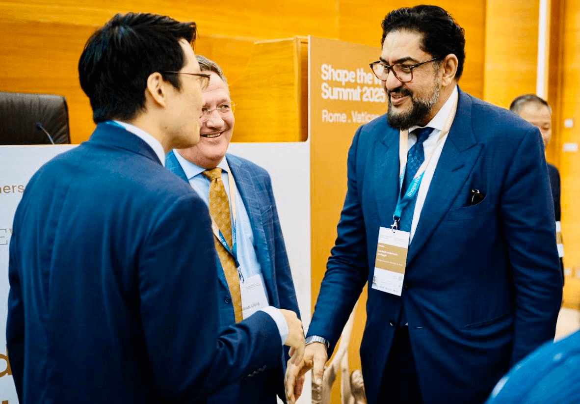 قمة روما تصغي لصوت الإمارات: بن بيه يدعو إلى سلام عالمي من قيم زايد