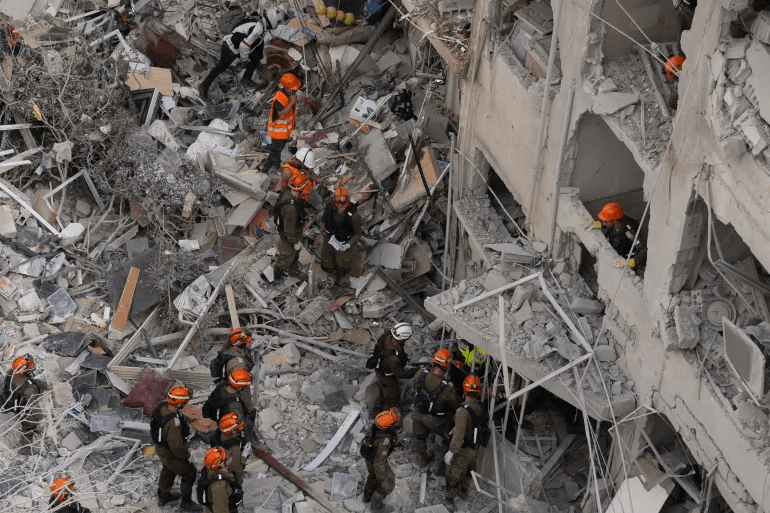 إيران تخترق كاميرات أمنية إسرائيلية لتحسين دقة الضربات الصاروخية