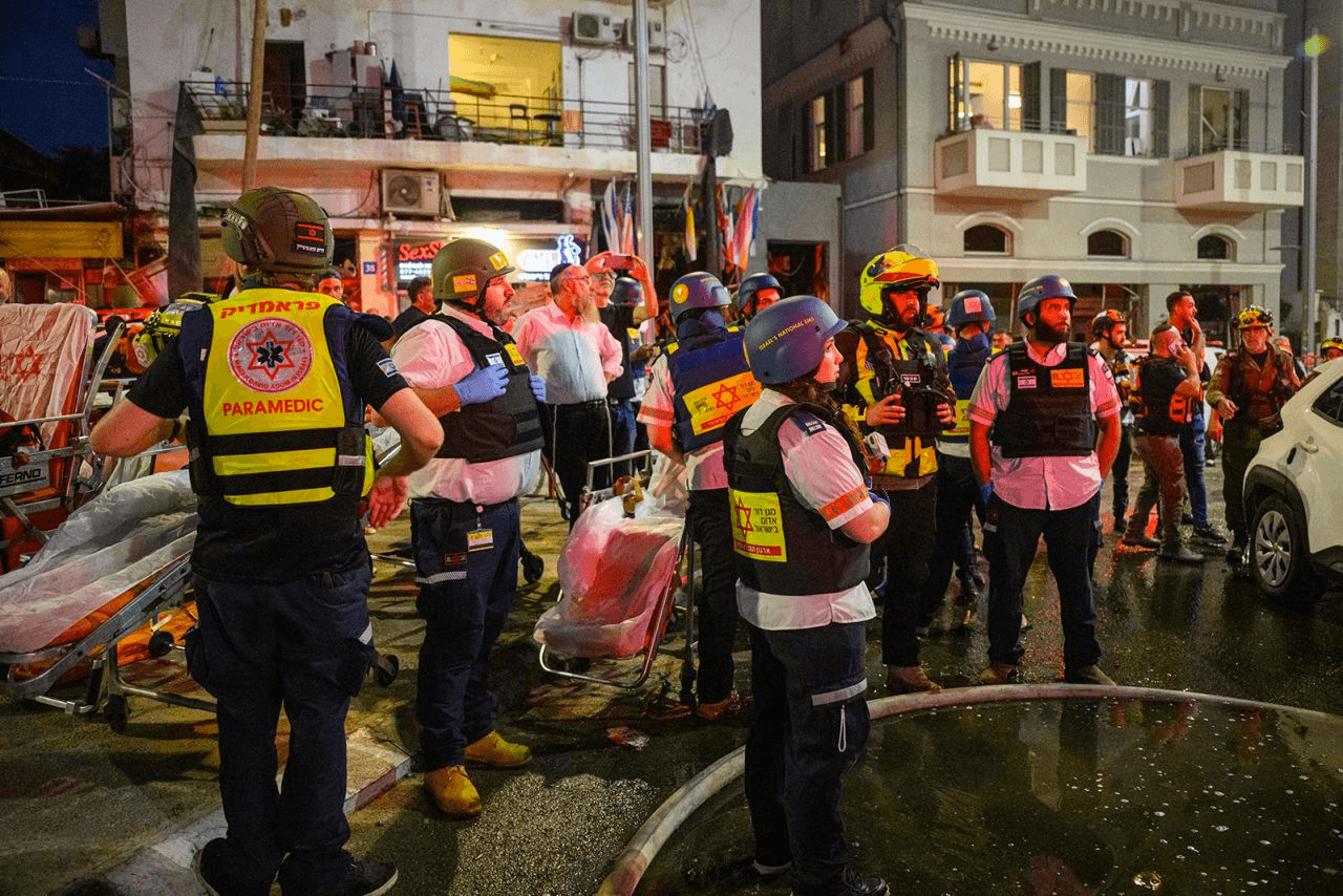 تل أبيب في مرمى الصواريخ.. هل تنهار؟