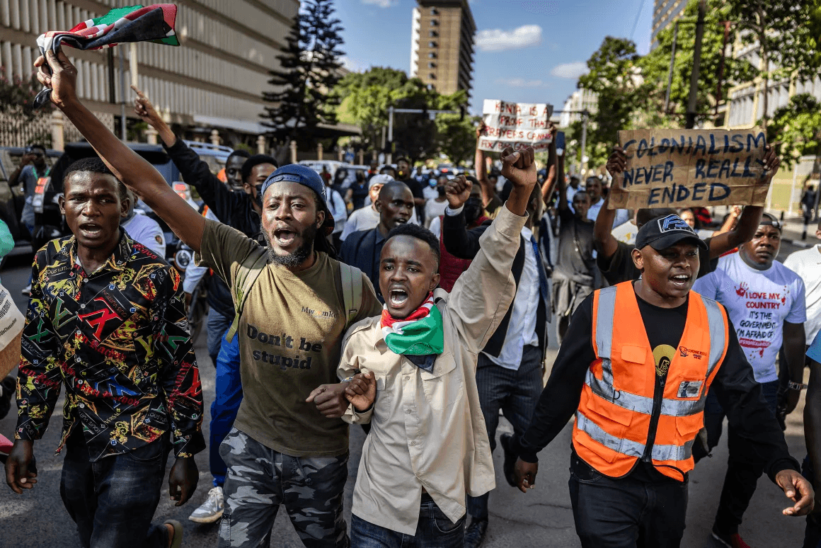 احتجاجات غاضبة في كينيا إثر وفاة معلم تحت قبضة الشرطة