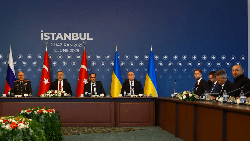 موسكو تعرض “سلاماً مشروطاً”.. مذكرة روسية تثير الجدل في محادثات إسطنبول