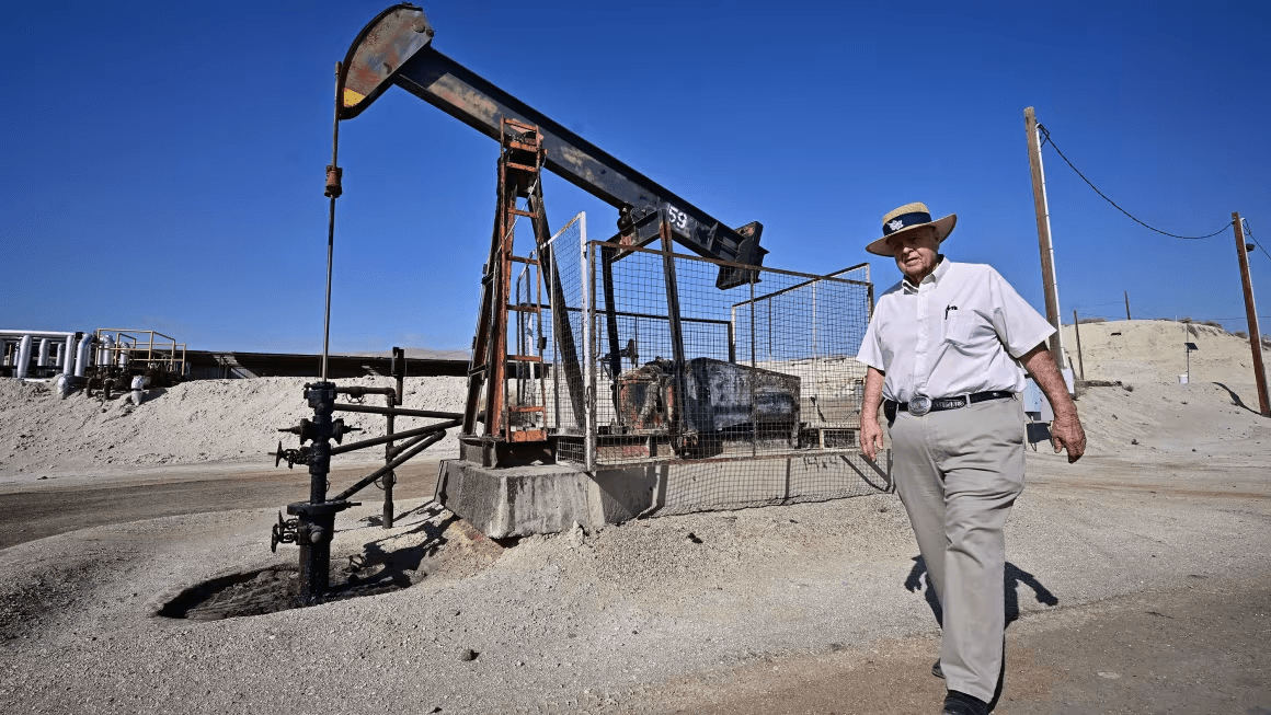 ذهب النفط الصخري.. هل منح ترامب حصانة من نار الشرق الأوسط؟