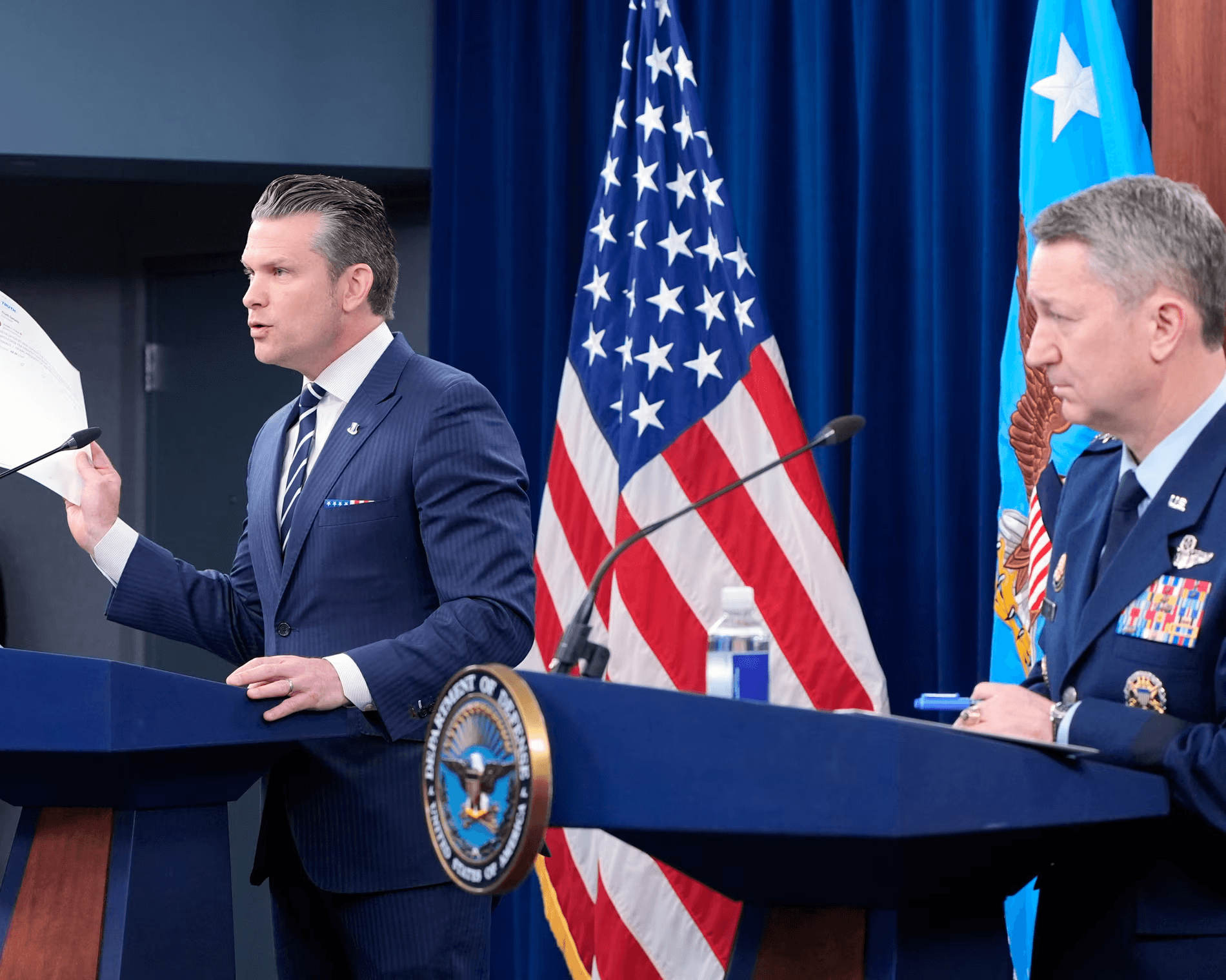 في أول تعليق له: وزير الدفاع الأميركي: “دمرنا البرنامج النووي الإيراني بنجاح.. لكن؟!