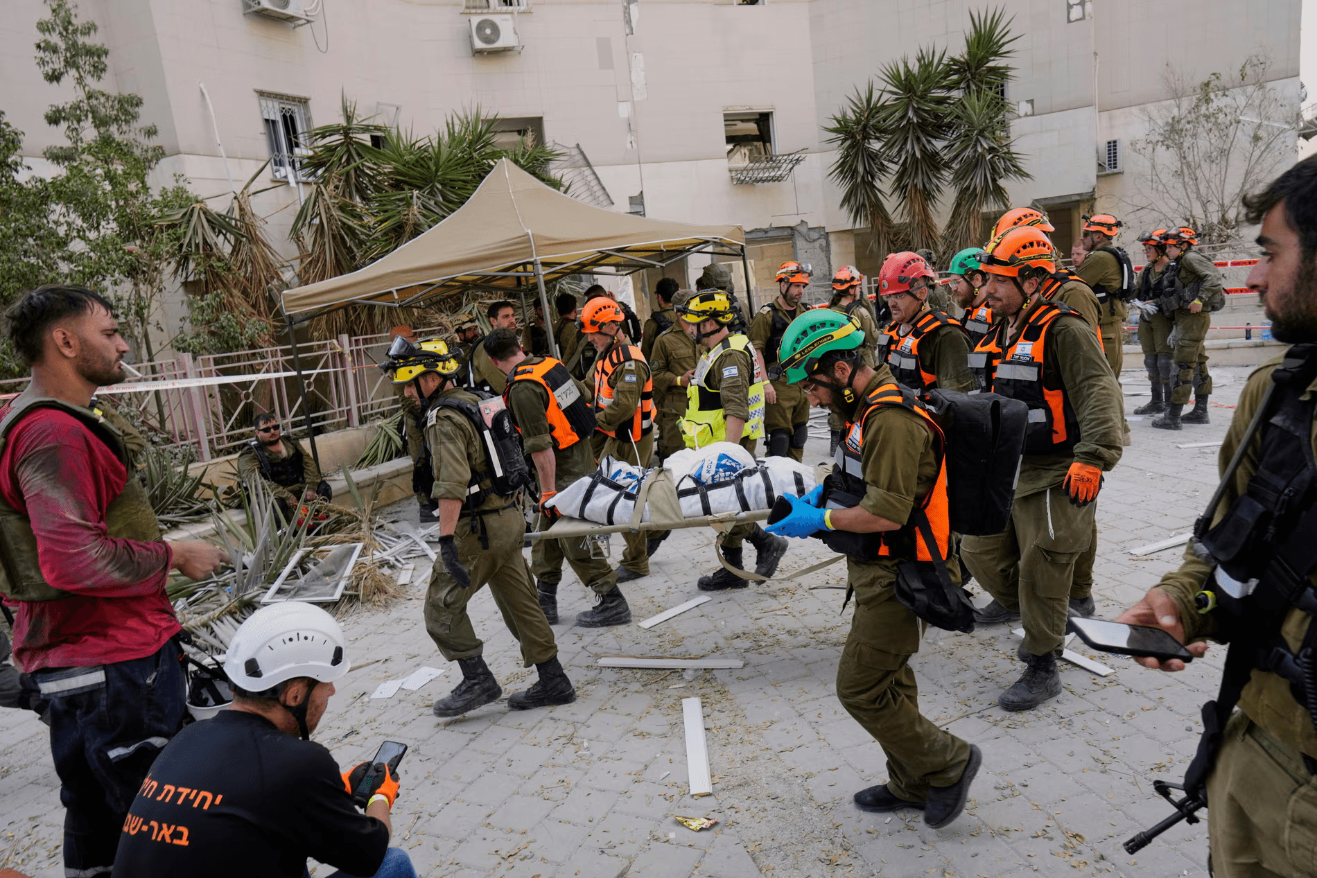 صراخ ترامب ونصر تاريخي وسلامة نووي إيران.. هكذا كانت أول أيام الهدنة