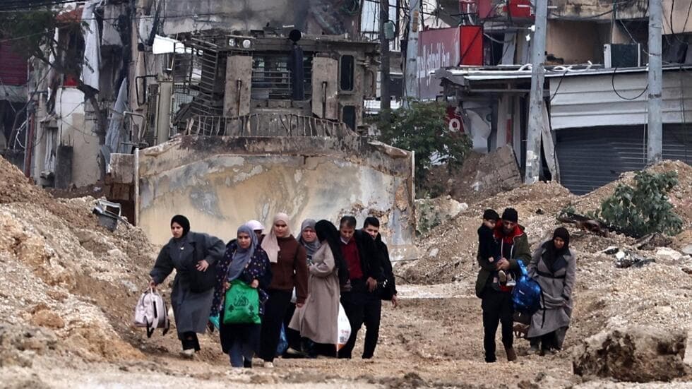 إسرائيل تمحو المخيمات: خطة التهجير الكبرى تنطلق من الضفة للبنان