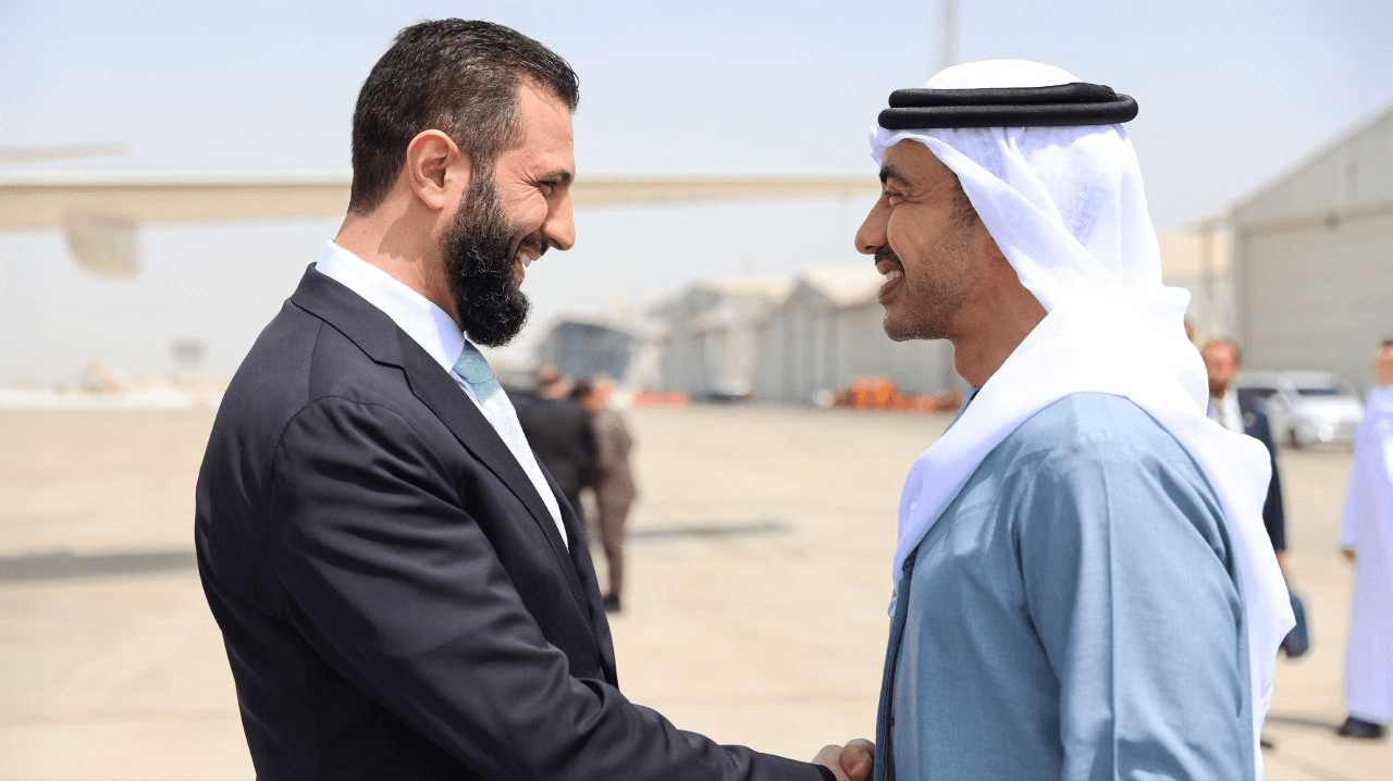 زيارة أحمد الشرع الثانية للإمارات: بوابة جديدة لمسار التطبيع مع دمشق؟