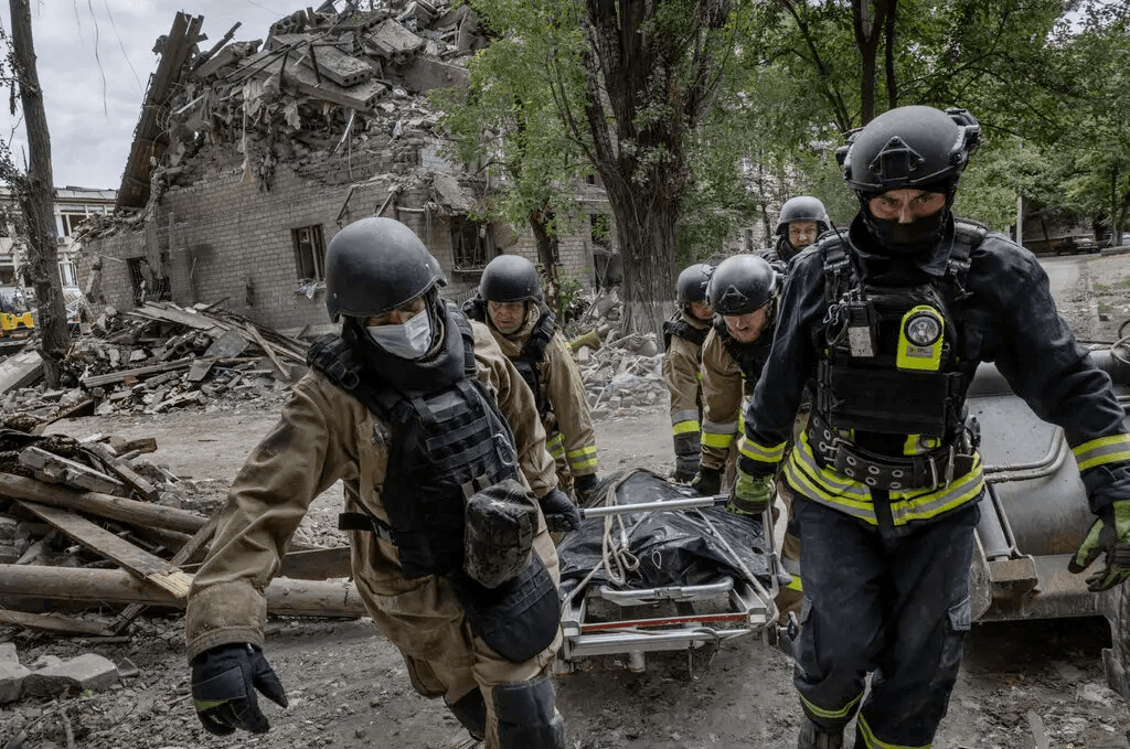 ترامب يهاجم بوتين ويستأنف تسليح أوكرانيا.. هل بدأت الحرب العالمية الثالثة؟