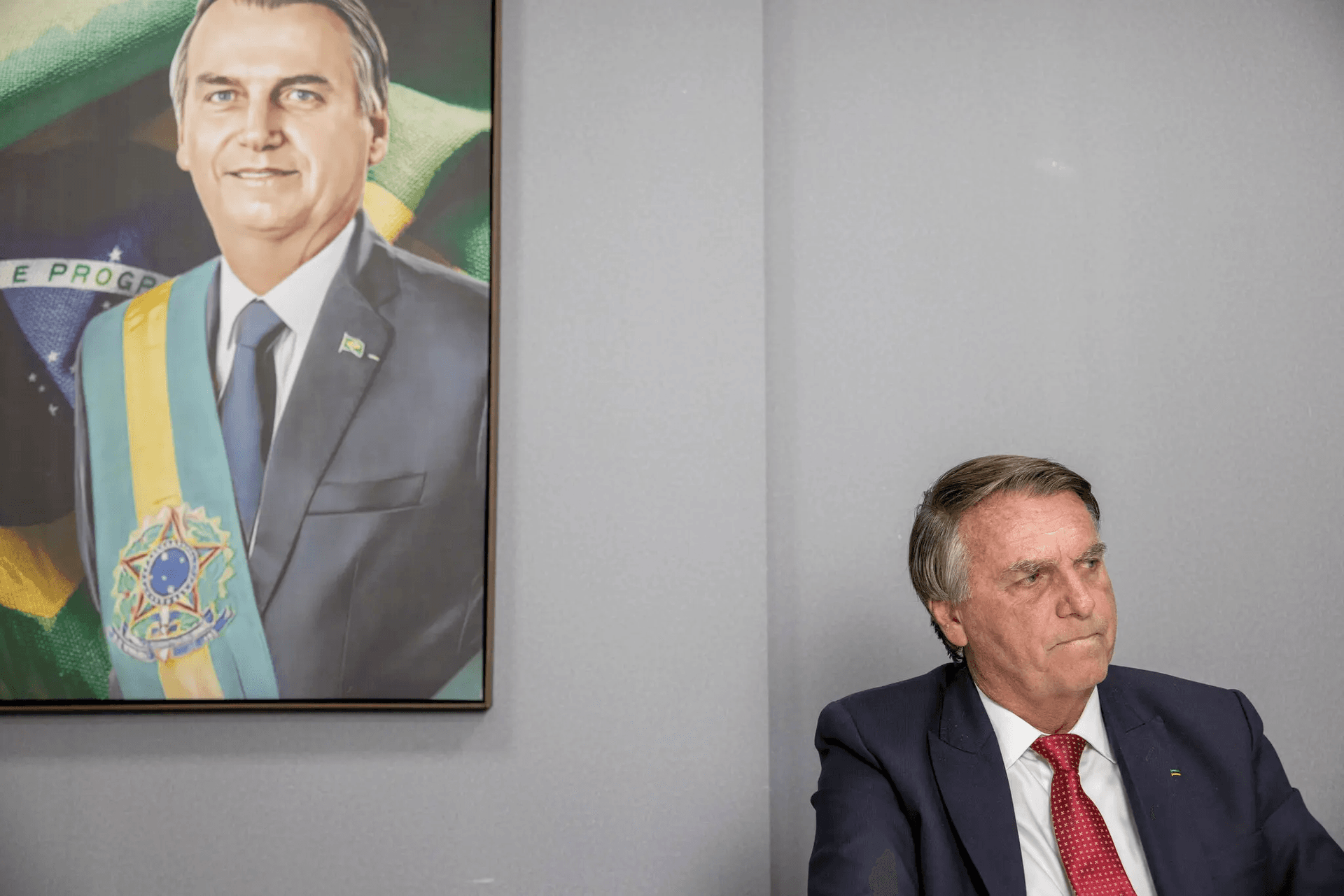 ترامب يهدد البرازيل برسوم 50% بسبب “محاكمة بولسونارو”!