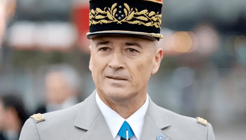 جنرال فرنسا بوركار يحذر: روسيا والشرق الأوسط على شفير الانهيار