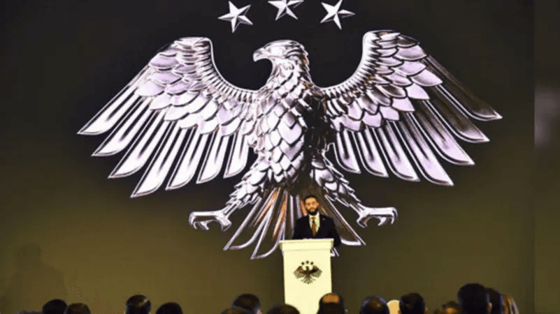 بالفيديو: سوريا تكشف شعارها الجديد.. تعرف على سر “طائر العقاب”!