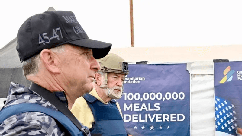 هاكابي يستفز العالم: لماذا يكرهون اليهود والإسرائيليين؟