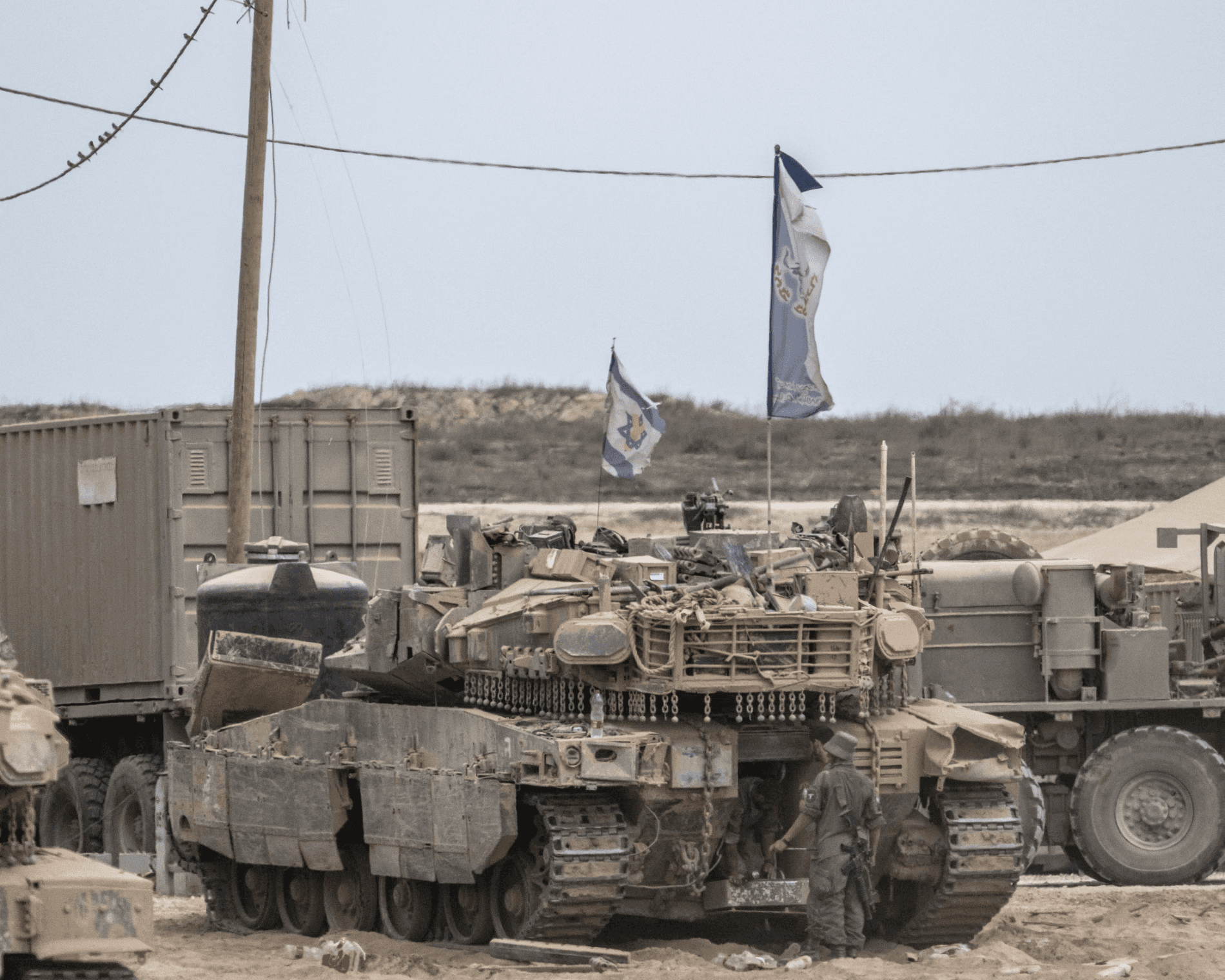 غزة على حافة الانهيار: أكثر من 65 ألف قتيل وسط هجوم بري إسرائيلي مستمر