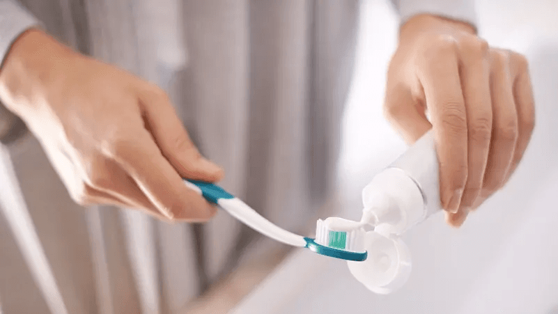 إهمال تنظيف الأسنان يرفع خطر سرطان البنكرياس