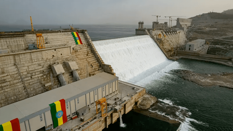 إثيوبيا تفتتح سد النهضة بعد 14 عامًا.. جدل مستمر مع مصر والسودان